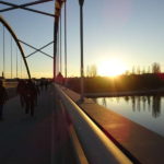 Wanderung über Main Brücke in Volkach Unterfranken Outdoor Aktivität Bayern Singles